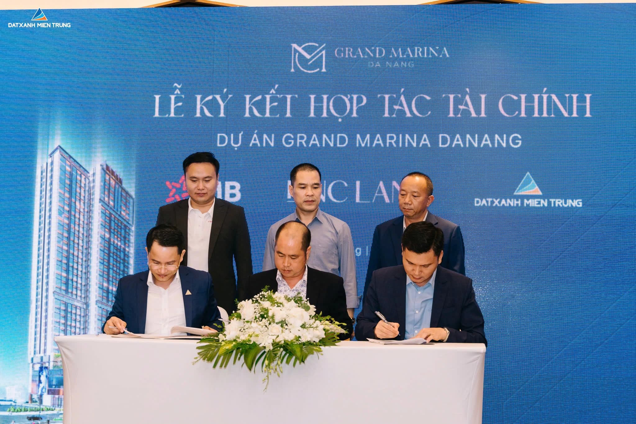 Đất Xanh Miền Trung phân phối độc quyền căn hộ cao cấp trực diện biển Grand Marina Da Nang